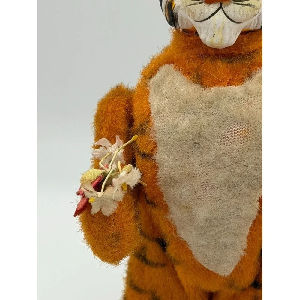 Vintage 1966 Marx Wind Up Tiger Toy Made in Japan Walking Mechanical Toy w/ Key